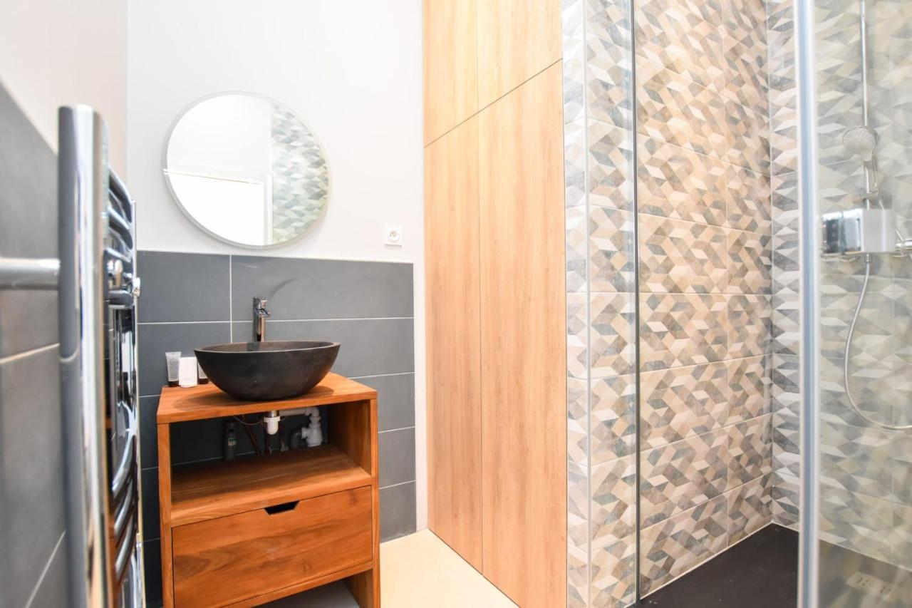 Chic Apartment - 2Br-6P - Gare Du Nord Paris Eksteriør billede